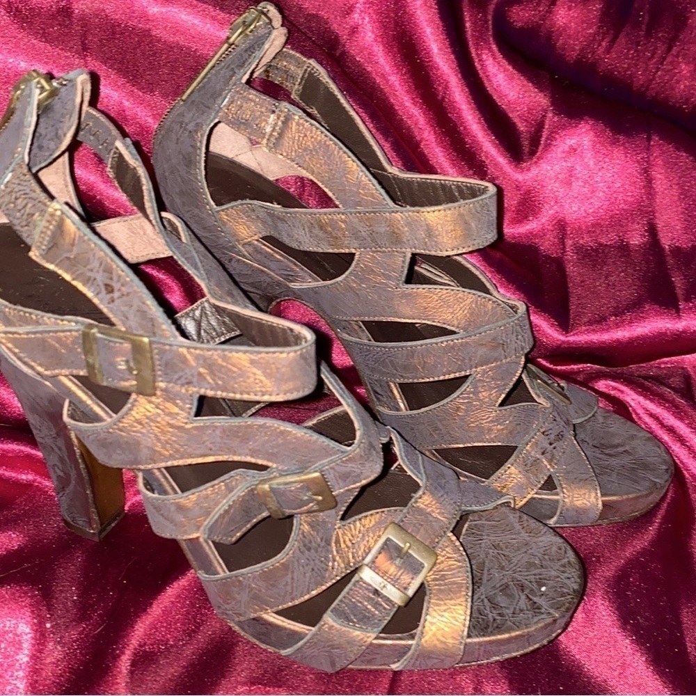 Donald J Pliner Metallic Brown Sandals Size 7.5